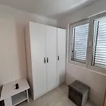 Ljiljana 招待所 3*