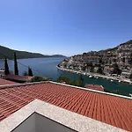 Ljiljana 3* 内乌姆