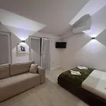 招待所 Ljiljana 3*