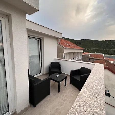 Guest house Ljiljana